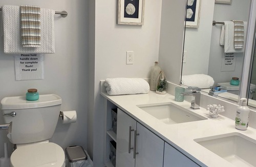 Innisfil Condo | Elegant 2brdm/2bath Condo at Friday Harbour w/balcony!