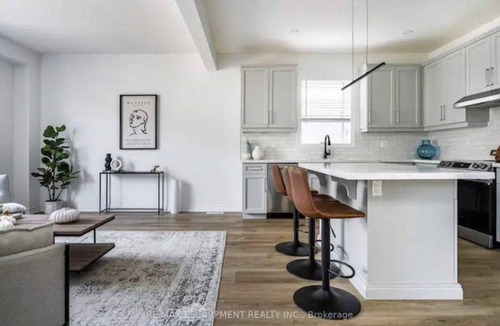 Collingwood House | Elegant Home in Collingwood