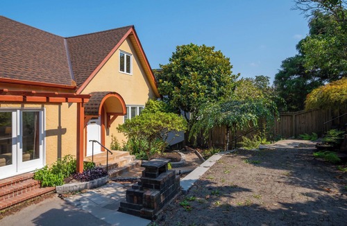 West Point Grey House | Elegant Spanish Villa near Jericho Beach with Mountain & Ocean Views
