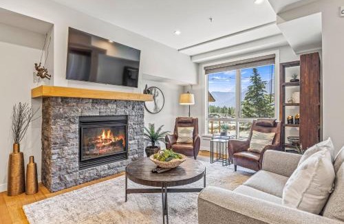Canmore Apartment | Elevated Mountain Living 2BD Spring Creek Unit