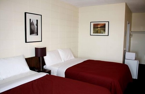 Fallsview Hotel | Empress Inn and Suites by The Falls