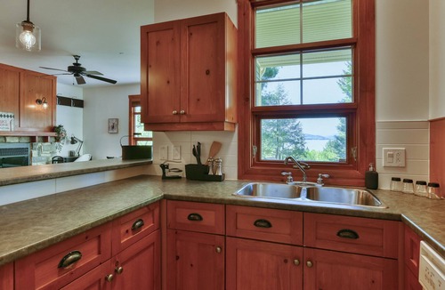 Tremblant-Les-Eaux Condo | Enchanting condo overlooking Lac du Mont-Tremblant CITQ # 311589