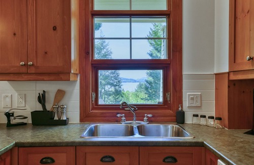 Tremblant-Les-Eaux Condo | Enchanting condo overlooking Lac du Mont-Tremblant CITQ # 311589