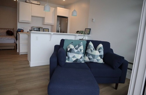 Sechelt Apartment | Endless views at Inlet Retreat! Relax in a centrally located beautiful studio!