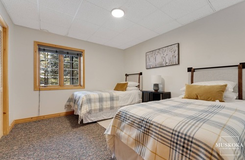 Baysville House | Enjoy a beautiful outdoor experience on the 3 acre, waterfront property