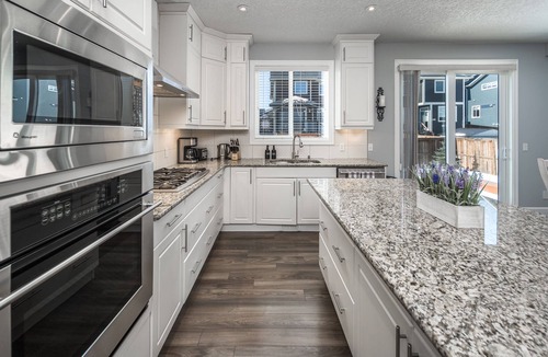 Chestermere House | Entire Executive Home, Walk to lake!