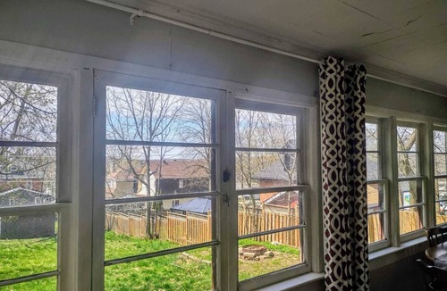 Midland House | Entire Home in Midland with seasonal Cottage Patio Suite