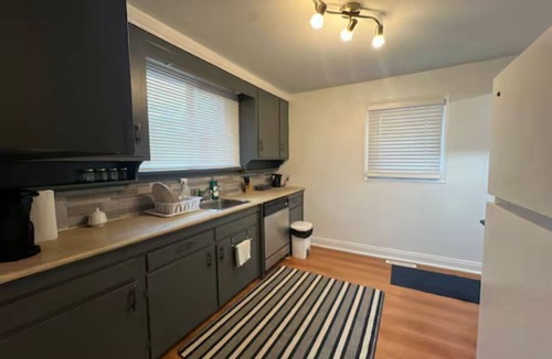 Winnipeg House | Entire Home in Winnipeg St. Vital