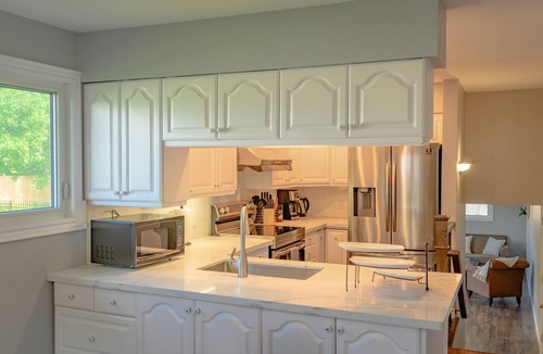 St. Davids House | Entire House with pool in Niagara-on-the-lake close to Niagara Falls