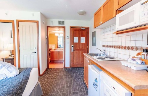 Whistler Cay Heights Apartment | Entire Studio in Whistler Village Resort