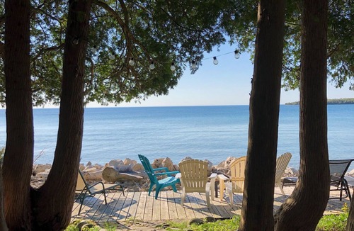 Inverhuron Cottage | Escape the city and enjoy beautiful, Lake Huron sunsets!