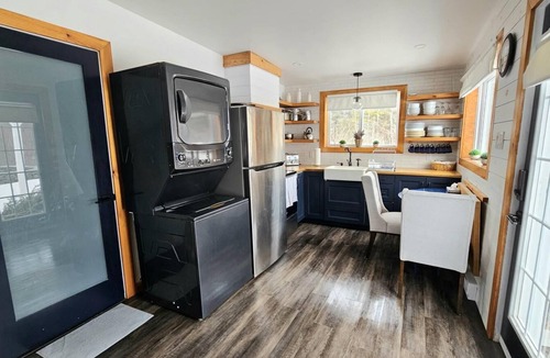 Lawrencetown Cottage | Escape to nature at Saltwater Hideaway Cottage. Panoramic views!