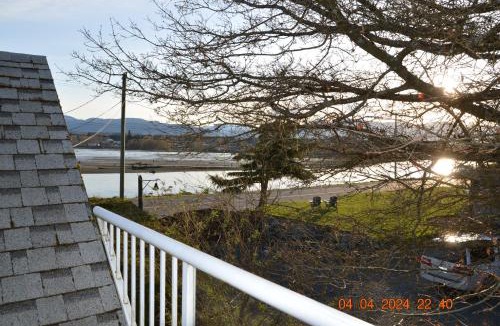Comox Bed & Breakfast | Estuary House Reflexology B&B