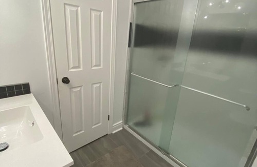 Ottawa Division House | Exceptional 3 bedroom Townhouse