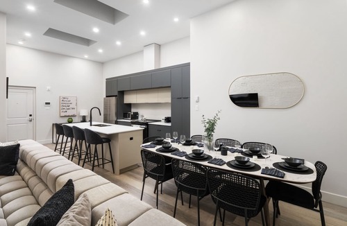 Griffintown Apartment | Exclusif Penthouse/Huge Private Terrasse- 10guests