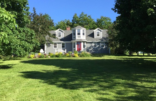 Mahone Bay House | Executive Ocean Front Estate with 2 Acres Overlooking Waters of Mahone Bay