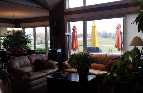 Saskatoon Bed & Breakfast | Executive Quiet Home on Edge of City1