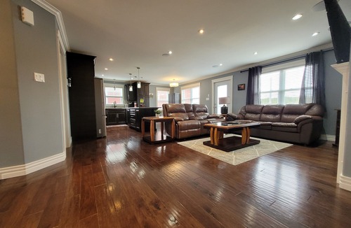 Terra Nova House | Executive & Quiet Home in the Heart of the City