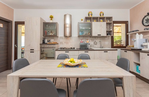 Savoca Apartment | 'Executive Suite' room with private balcony, sea view, Wi-Fi and air conditioning