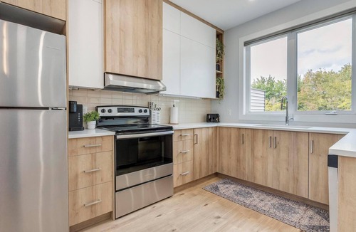 Halifax Apartment | Exquisitely Honeygold Apartments-1 Bedroom