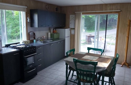 Amherst Ski Chalet | Fabulous Solar 2-bedroom chalet in Amherst / Fabulous chalet 2 chambre a coucher