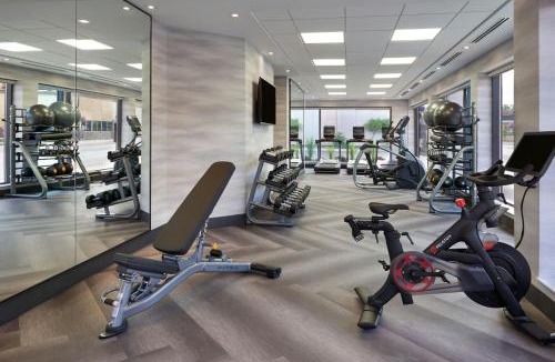 Fallsview Hotel | Fairfield by Marriott Niagara Falls, Canada