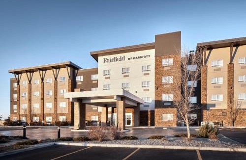 Airdrie Hotel | Fairfield Inn & Suites by Marriott Airdrie