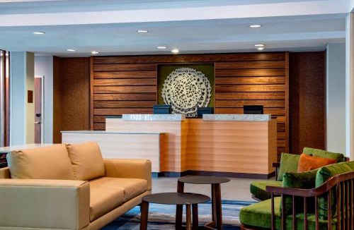 Dilworth Mountain Estates Hotel | Fairfield Inn & Suites by Marriott Kelowna