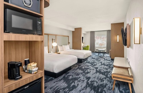 Gravenhurst Hotel | Fairfield Inn & Suites Gravenhurst Muskoka