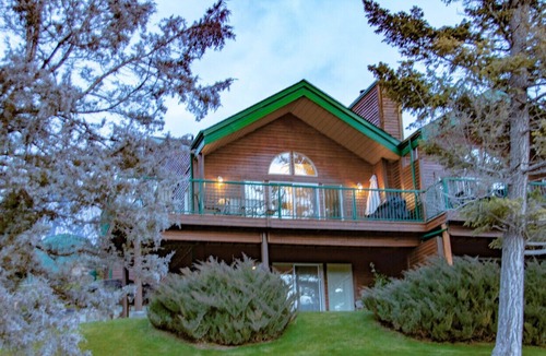 East Kootenay House | Fairmont Hot Springs B.C. Canada Amazing deck & great views!