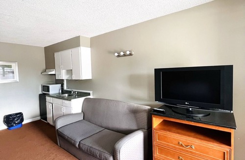 Fallsview Hotel | Fairway Inn by the Falls