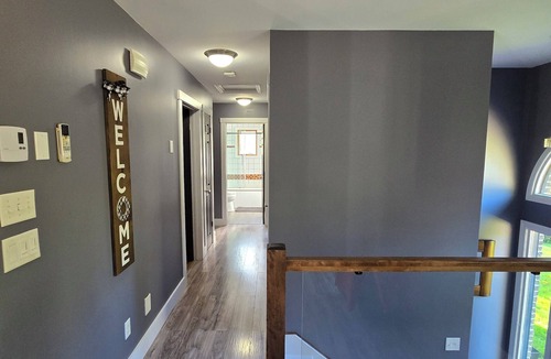 Fall River House | Fall River HavennEntire floor just for you, full kitchen and bathroom.