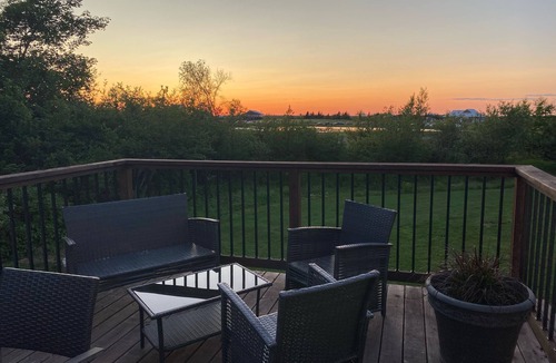 Pointe-du-Chene Cottage | Family Beach Getaway — Steps from Parlee Beach!