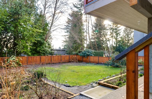 Hollyburn House | Family friendly modern, relax, quiet , home in heart of West Vancouver Ambleside