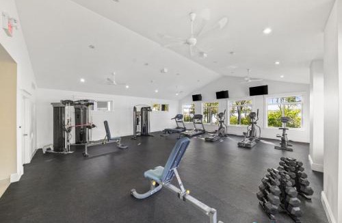 Cherry Valley House | Family Friendly Cottage Community with Pool & Beach