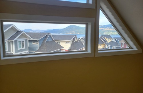Central Okanagan House | Family friendly Cottage at La Casa- upper part close to all amenities