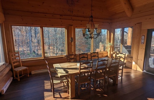 Val-des-Lacs Cabin | Family friendly Spacious Log Chalet with a clear Tremblant view