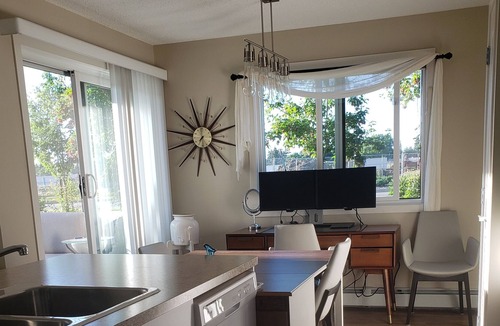 Sherwood Park Apartment | Family sized apartment! Underground Parking.