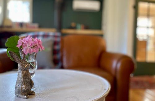 Ayers Cliff House | Family Summer House in the Eastern Townships