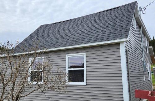 Twillingate House | Family Ties Vacation Home - Rossy House