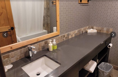Banff House | Family Week 2025 (Feb 16-23, 2025) - Banff Rocky Mountain resort - 2 Bed/2 Bath