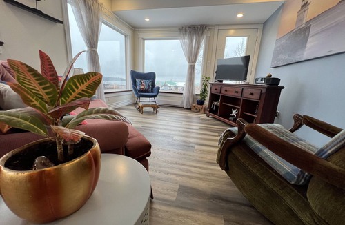 Seal Cove House | Fantastic Beach & Ocean Views