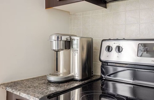 Liberty Village Condo | Fantastic Sunset Views in Newly Renovated Beautiful Downtown Toronto
