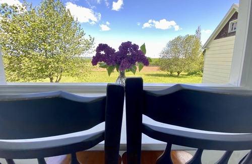 Bay of Fundy & Annapolis Valley House | Farmhouse offers great sunsets and orchard/north mountain views.