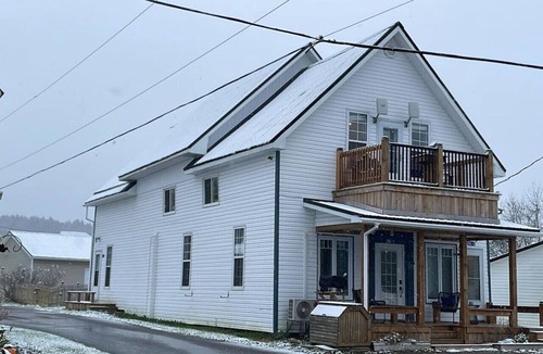 Alma Apartment | Finn's Studio Suite Apartment, Alma, Fundy Park