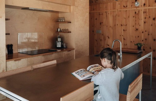 Chertsey Ski Chalet | Forest Retreat, Sauna, Lakes & Trails Awaits