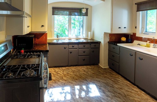 Eastend House | Fossil Valley Home, Eastend, SK