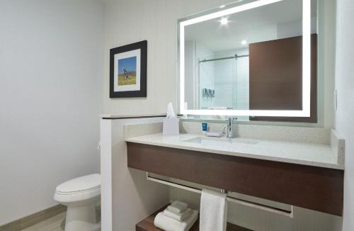 Sherwood Park Hotel | Four Points by Sheraton Sherwood Park