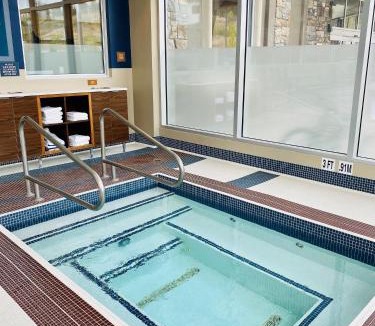 Central Okanagan Hotel | Four Points by Sheraton Kelowna Airport