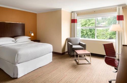 Guildford Hotel | Four Points by Sheraton Surrey